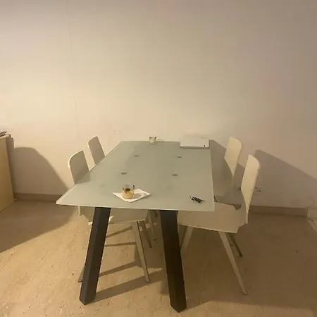 Large 907 Near Casino * 몬테카를로