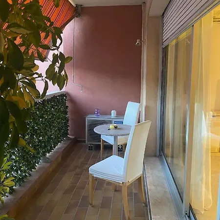 Large 907 Near Casino Appartement